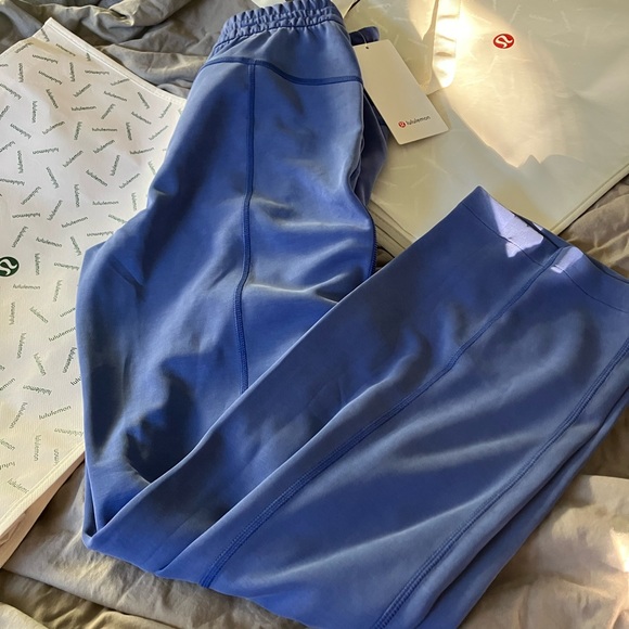 lululemon athletica Pants - NWT Lululemon Softstreme High-Rise Pant *Regular, Sz 6, Larkspur